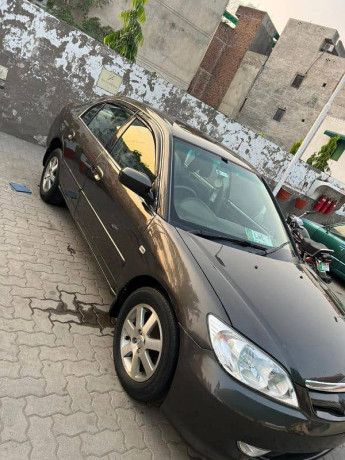 honda-civic-vti-oriel-2005-big-3