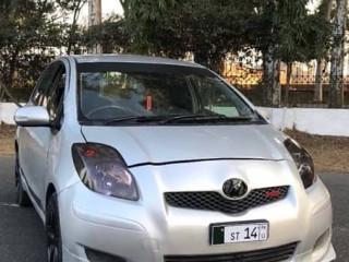 toyota-vitz-2008