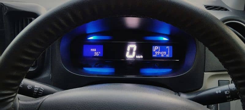daihatsu-mira-automatic-20152019-big-15