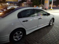 honda-civic-reborn-vti-oriel-sunroof-2006-mod-white-colour-doctor-use-small-10