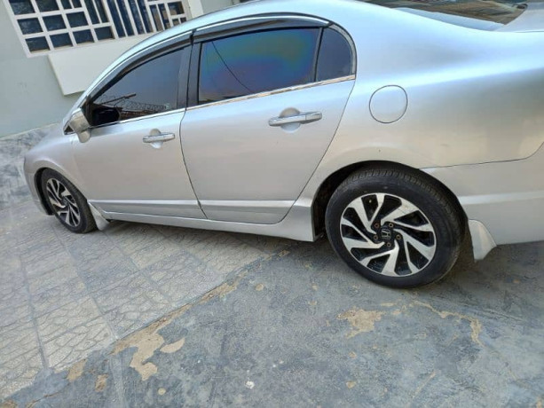 honda-civic-vti-oriel-prosmatec-2006-big-8
