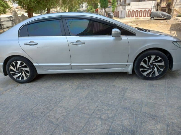 honda-civic-vti-oriel-prosmatec-2006-big-10