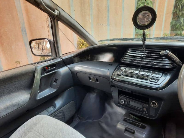 toyota-lucida-1994-big-19