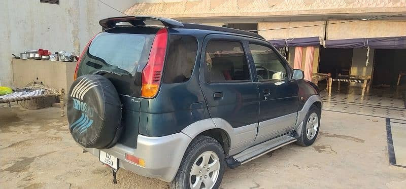 daihatsu-terios-4wd-big-0