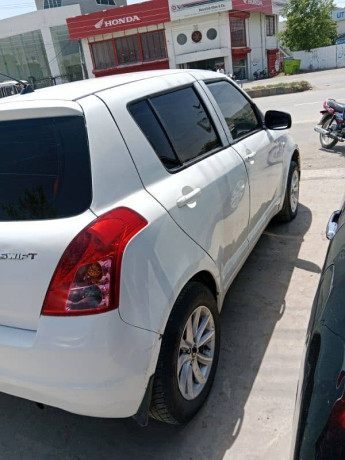 suzuki-swift-2011-punjab-number-demand-17-big-2