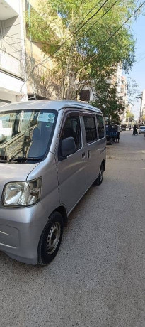 daihatsu-hijet-2015-big-1
