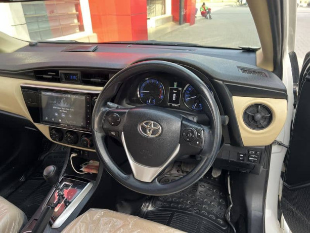 toyota-corolla-altis-2020-big-9