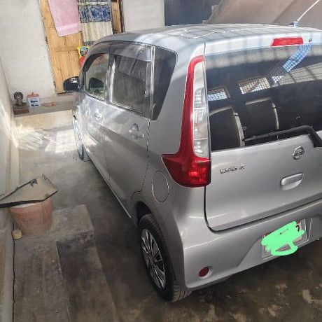 nissan-dayz-2015-big-5
