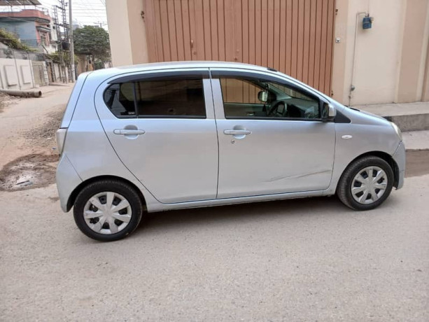 daihatsu-mira-2013-big-10