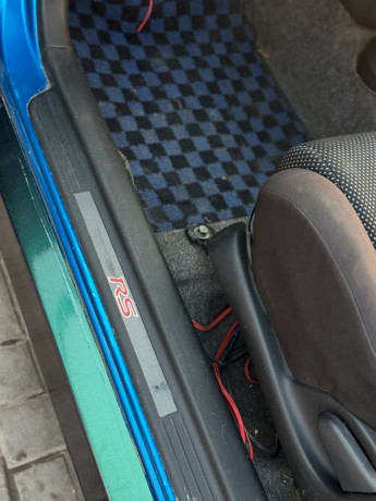 toyota-vitz-1999-big-12