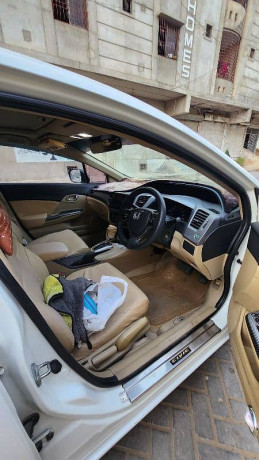 honda-civic-vti-oriel-prosmatec-2013-big-1