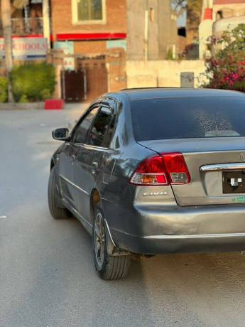 honda-civic-vti-oriel-2003-big-1