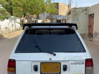 daihatsu-charade-1986