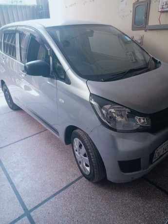 mitsubishi-ek-wagon-2017-big-1