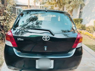 toyota-vitz-200913