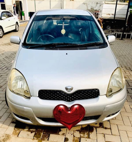 toyota-vitz-2003-seal-by-seal-original-and-13-3ngine-installed-big-3