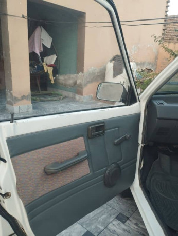 suzuki-mehran-vxr-2014-big-11