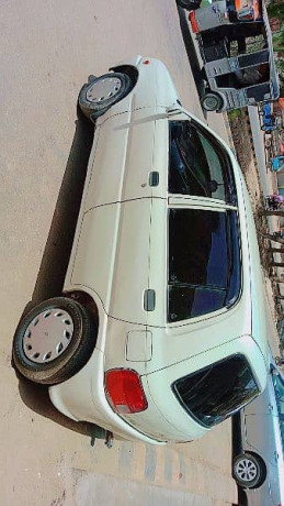 daihatsu-cuore-2008-big-5