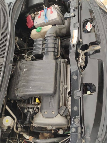 suzuki-swift-20142015-big-10