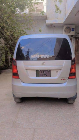 suzuki-wagon-r-2016-big-1