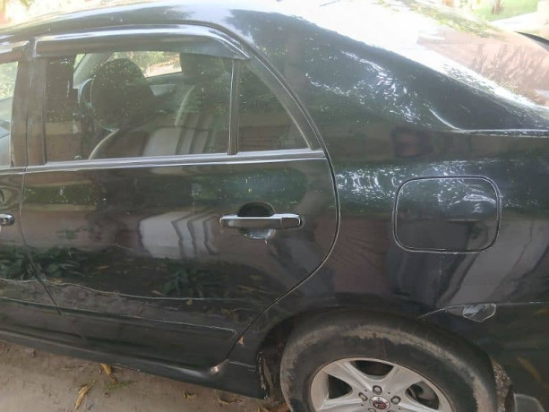 toyota-corolla-xli-20122013-big-11