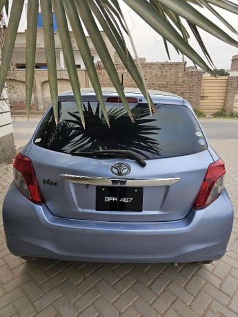 toyota-vitz-201316-just-like-a-brand-new-car-big-5