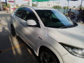 honda-vezel-model-201419-z-package-small-3