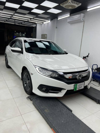 honda-civic-vti-oriel-2020-big-5