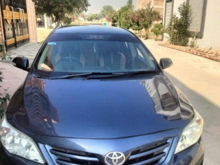 toyota-corolla-gli-2014