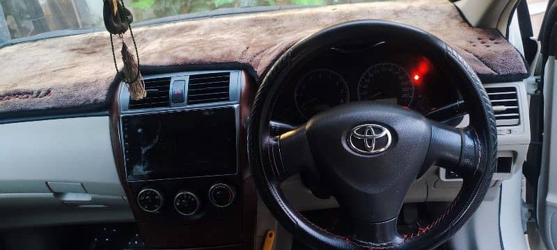 toyota-corolla-gli-2012-big-7