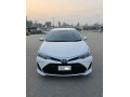 toyota-corolla-gli-2020-super-white-small-3