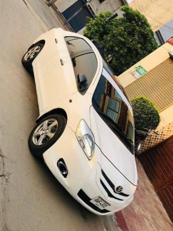 toyota-belta-2006-big-1