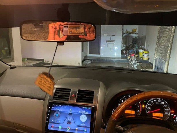 toyota-corolla-axio-20072012-big-9