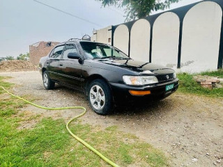 toyota-corolla-xe-1999
