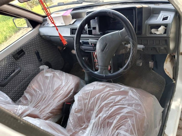 suzuki-mehran-vxr-2016-big-3