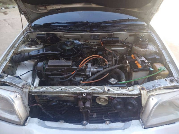 suzuki-cultus-vxr-2007-big-13