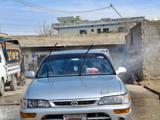 toyota-corolla-2001