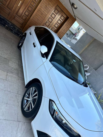 honda-civic-15-vtec-turbo-oriel-2022-big-9
