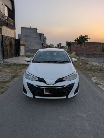 toyota-yaris-2020-total-original-beter-than-city-xli-gli-cultus-wagonr-big-0