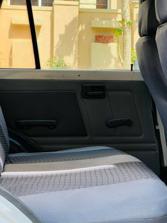 suzuki-mehran-vx-2015-big-9