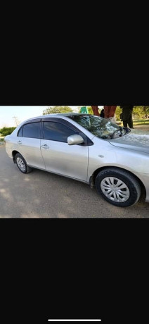 toyota-corolla-axio-2007-big-3