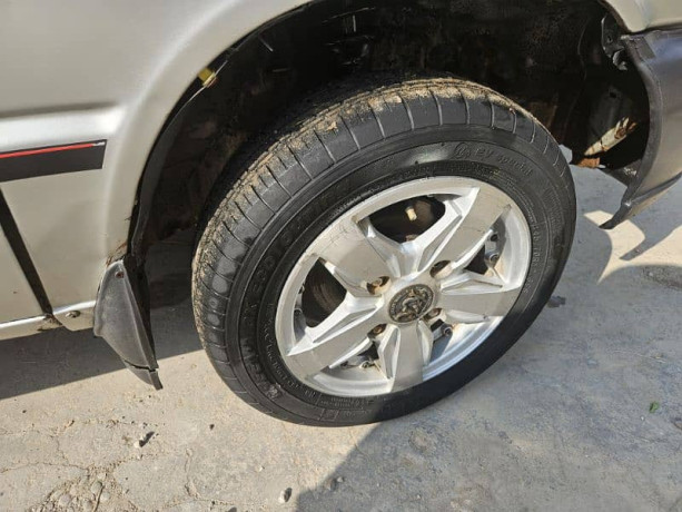 suzuki-mehran-2005-big-7
