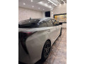 toyota-prius-2021-small-2