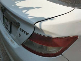 honda-city-2004