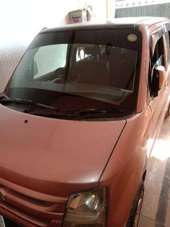 suzuki-wagon-r-2012-big-5