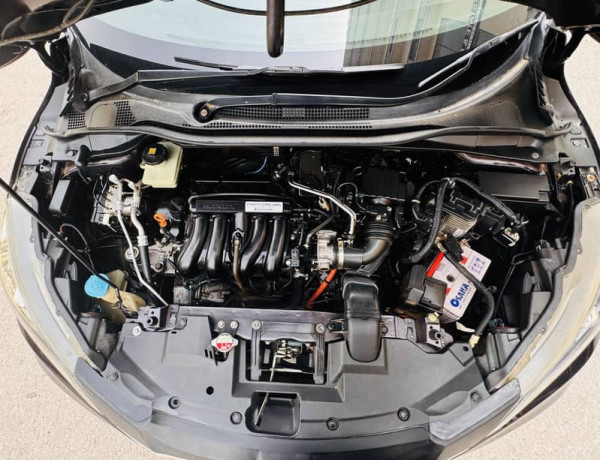 honda-vezel-z-sensing-2017-model-big-5