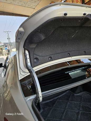toyota-corolla-altis-2017-big-8