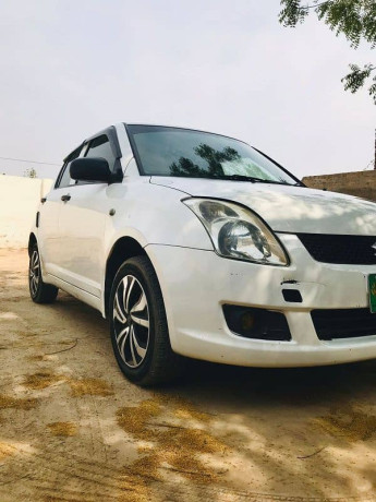 suzuki-swift-2011-big-2