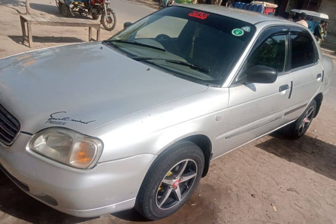 suzuki-baleno-2005-big-4