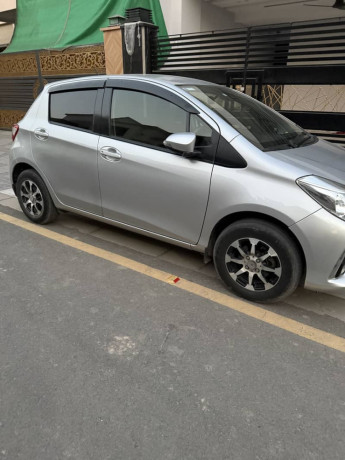 toyta-vitz-big-2